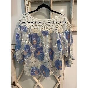 Anthropologie Vanessa Virginia size 6 Florafall Boho Lace Top